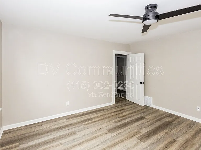 29396 Detroit Rd — Photo 14