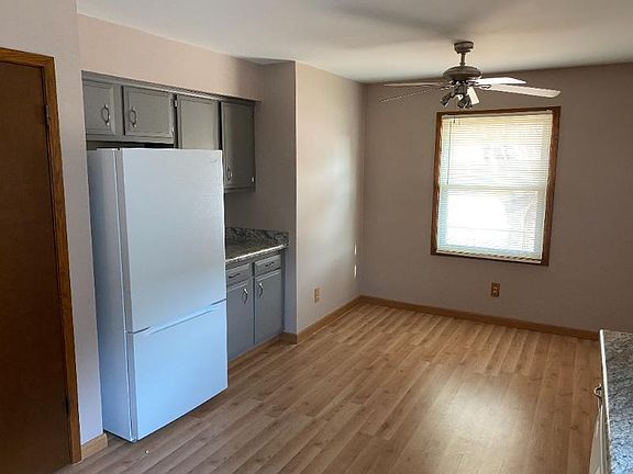5th image of 10316 W Beacon Hill Dr