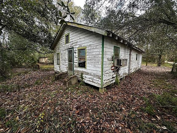 3rd image of 61088 N Mill Rd