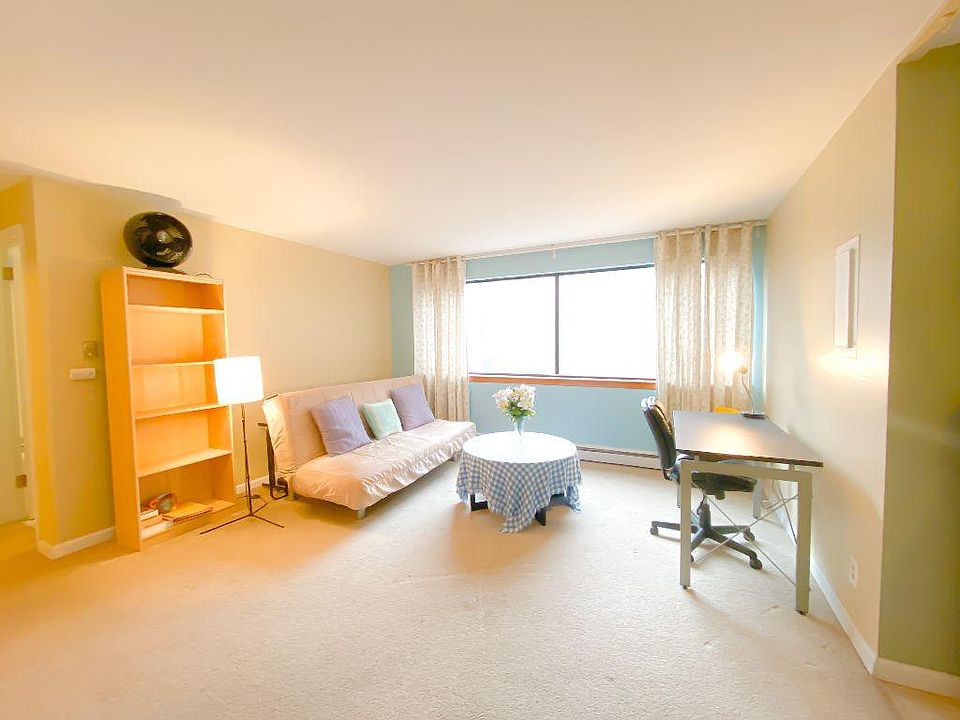 1st image of 4145 11th Ave NE APT 42