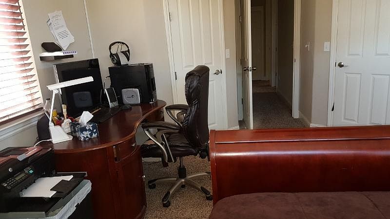1st image of 510 Stonehaven Dr