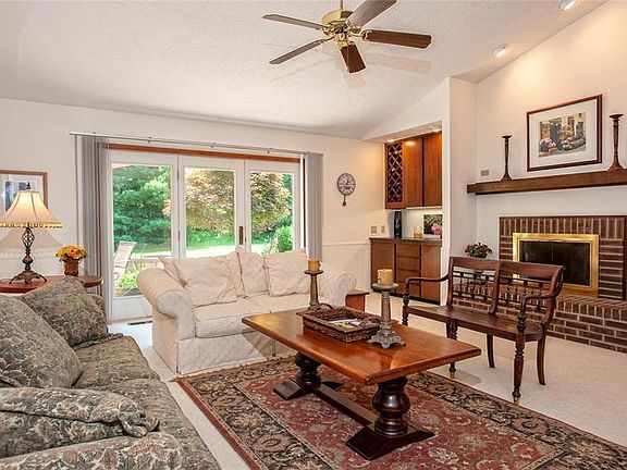 5th image of 21307 Briar Bush Ln