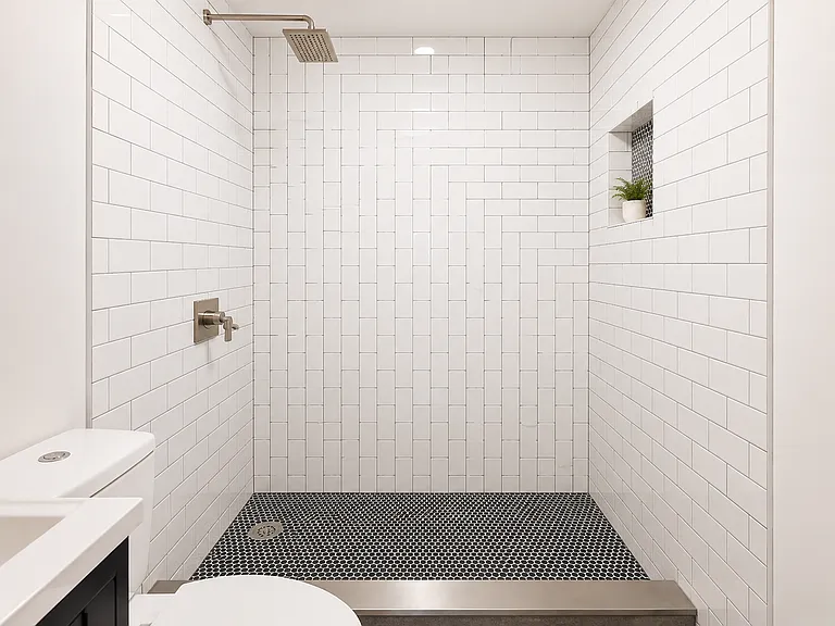 163 Saint Nicholas Ave #3-F — Photo 4
