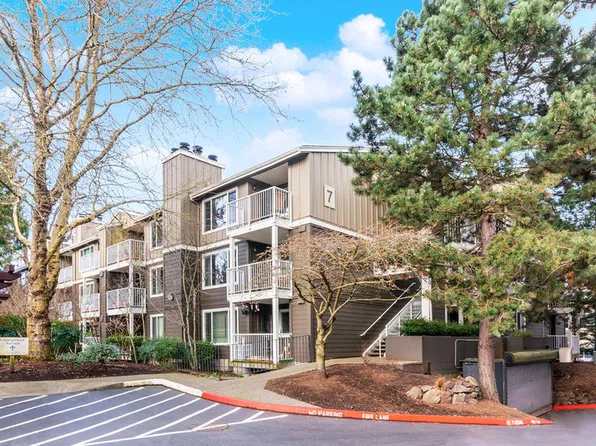 300 N 130th St Unit 7109, Seattle, WA 98133