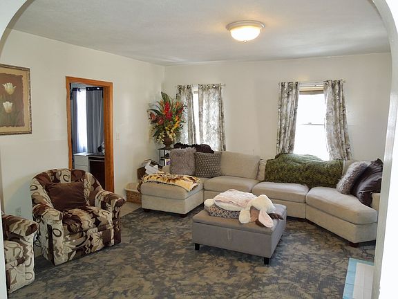 4th image of 299 Court St Suite 2