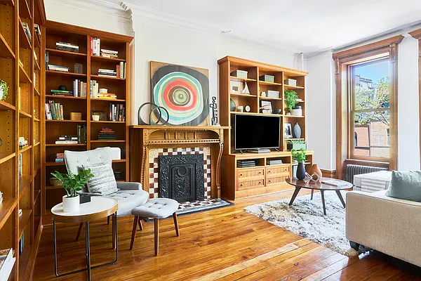 Sold by Compass | media 11