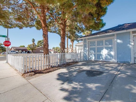 3rd image of 5606 Blue Sea St