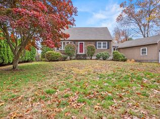 17 Molloy Rd, Wilmington, MA 01887