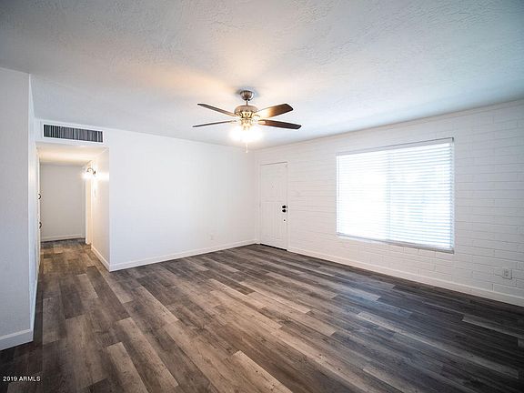 5th image of 4405 N 50th Dr