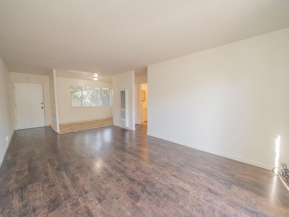 2nd image of 9309 Bancroft Ave APT 15