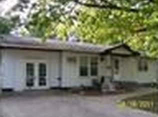 131 N Ott Ln, Gardner, KS 66030