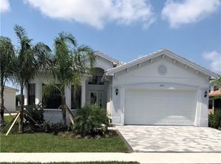 4693 Kensington Cir, Naples, FL 34119