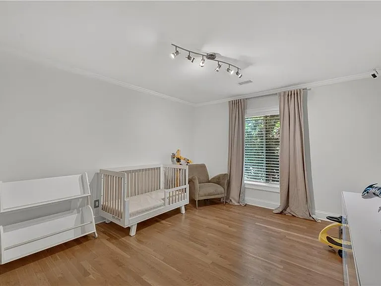 4610 Morton Rd — Photo 19