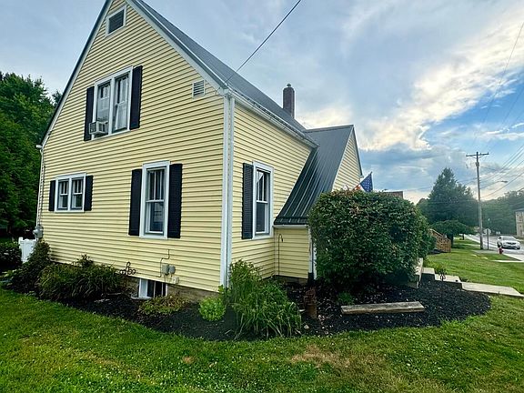 2nd image of 106 W Rambo St