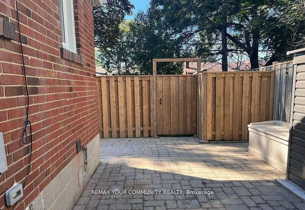 2 bed, $2,100 — Photo 3