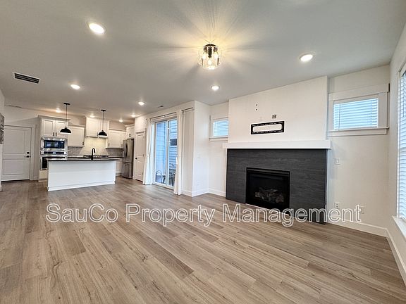2nd image of 3920 SE 83rd Ave