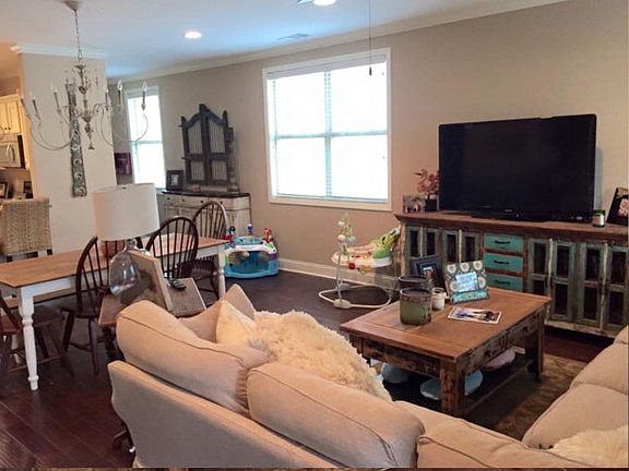 5th image of 414 Andalusia Dr