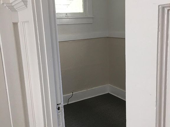5th image of 208 N 28th St