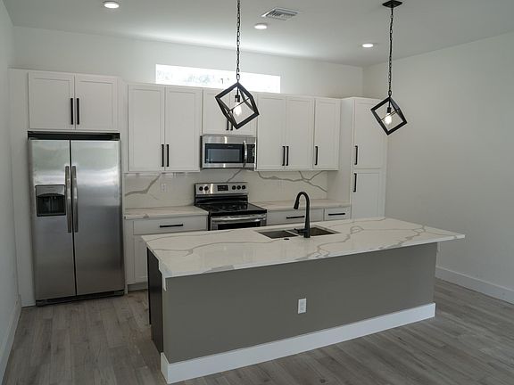5th image of 1516 Minnesota Ave #2
