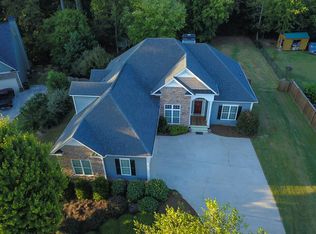 64 Old Chestnut Ln, Dallas, GA 30132