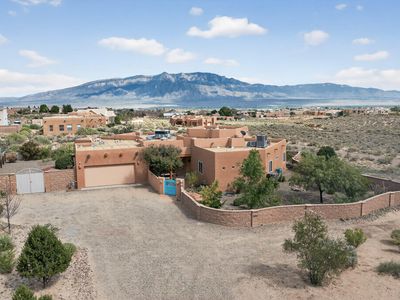 1694 Nez Perce Loop NE, Rio Rancho, NM, 87144