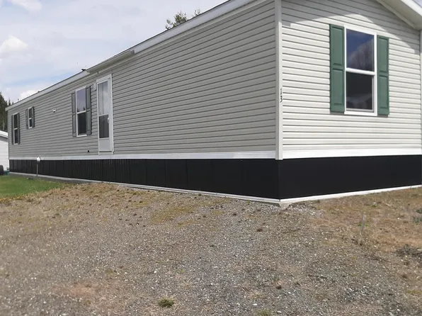 13 Middle Rd, Stewartstown, NH 03576