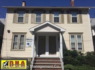 516 Sarah St, Stroudsburg, PA 18360