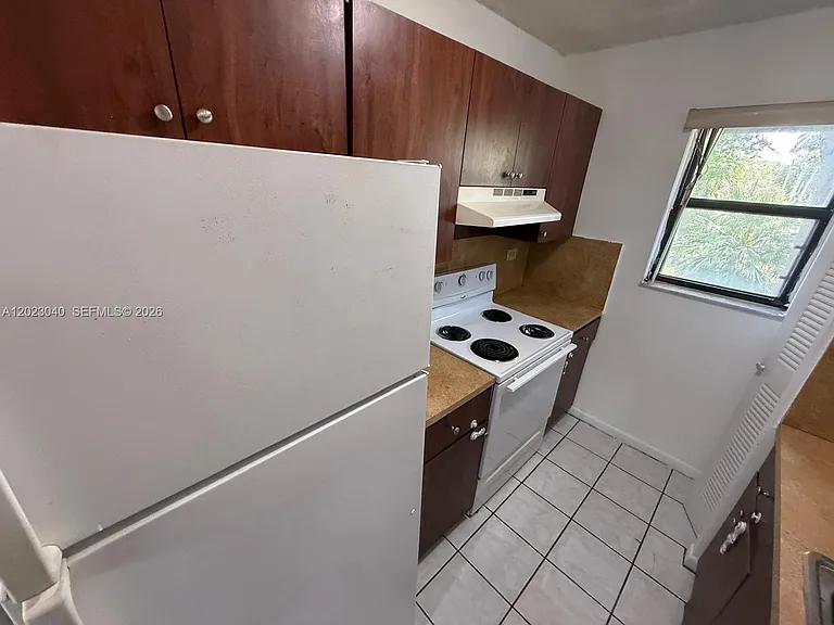 6975 NW 179th St #204 — Photo 3