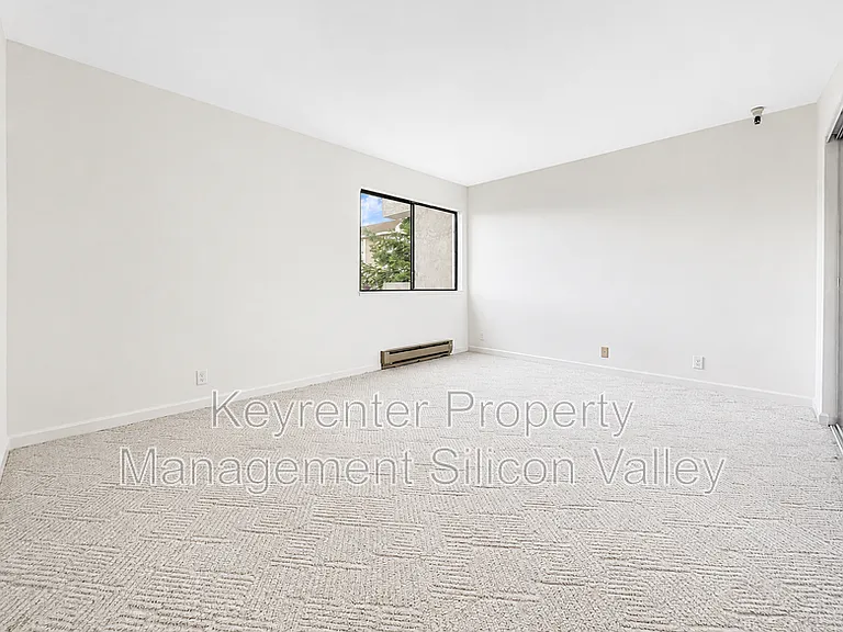 400 Ortega Ave #211 — Photo 8