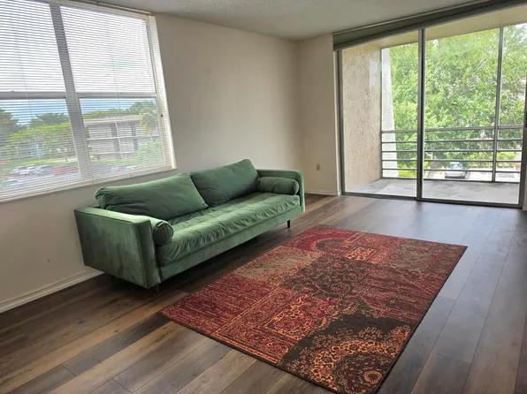 9330 Lime Bay Boulevard #301, Tamarac, FL 33321