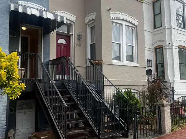633 10th St NE, Washington, DC 20002
