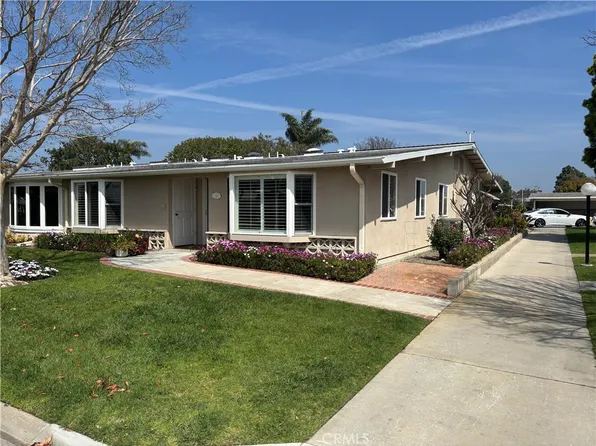 1731 Sunningdale Rd APT 54C, Seal Beach, CA 90740