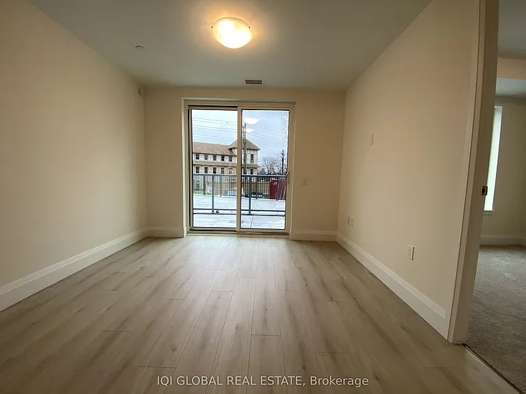 93 Arthur St S #105 — Photo 9