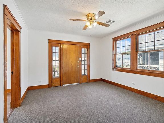 4th image of 617 Allo Ave