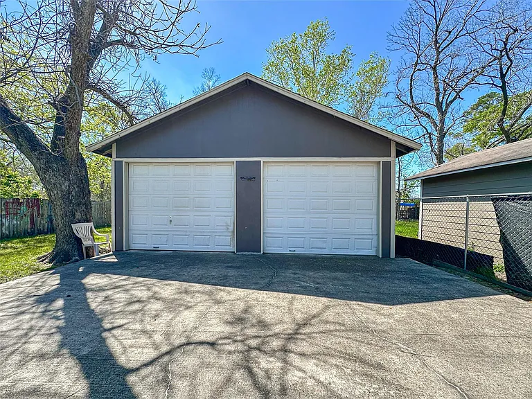 132 Grothe Ln — Photo 33
