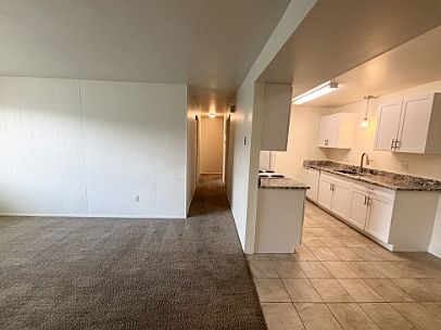 4th image of 4770 S Bonair St #6