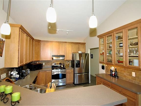 2nd image of 6326 White Berry Ln