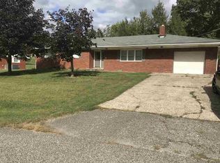 1033 W Sterling Ct, Ashland, KY 41102