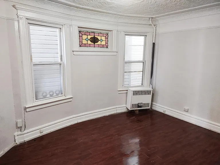 482 Irvine Turner Blvd #2 — Photo 7