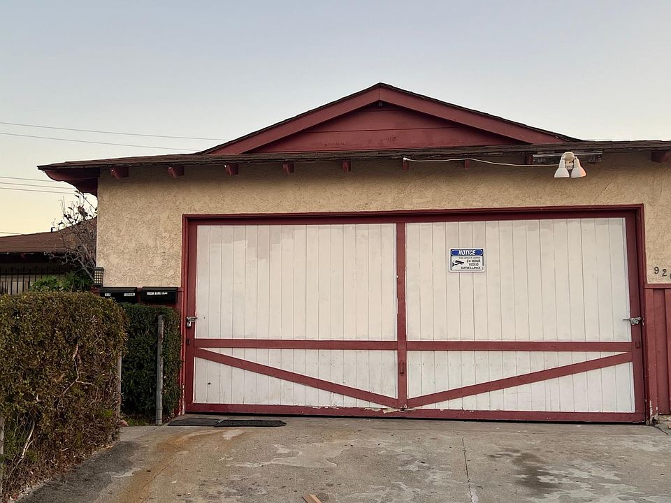 1st image of 920 Eroica Dr