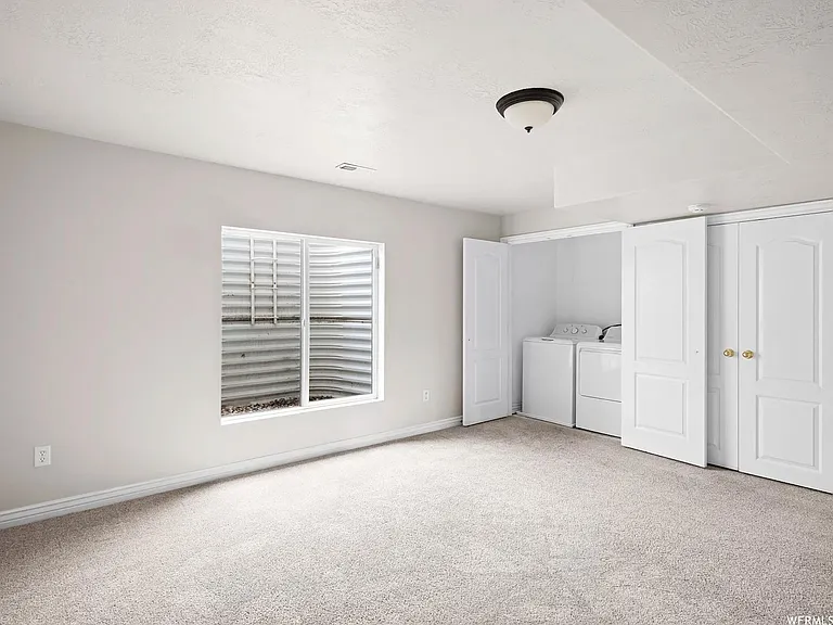 376 E Braidhill Dr — Photo 15