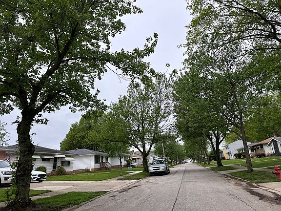 4th image of 14325 Janice Dr