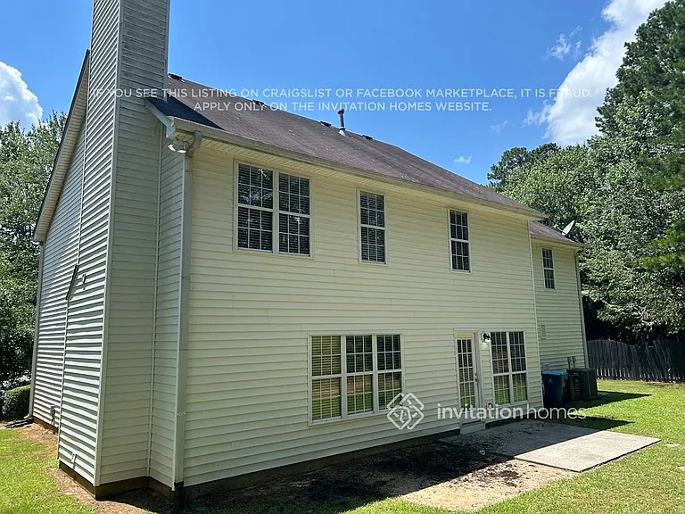 935 Oak Bluff Ct — Photo 14