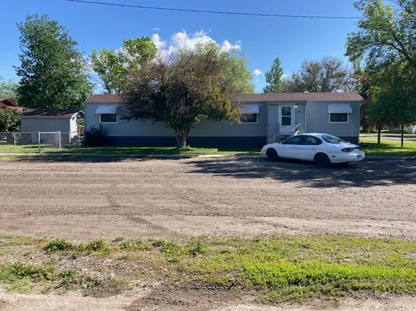 21 Iowa St, Three Forks, MT 59752