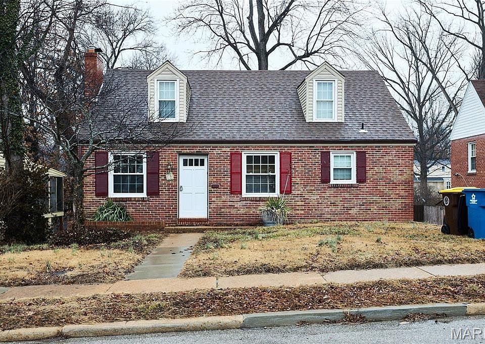 1st image of 315 Royal Ave