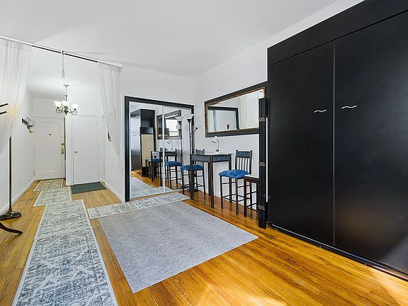2nd image of 538 E 84th St APT 5C