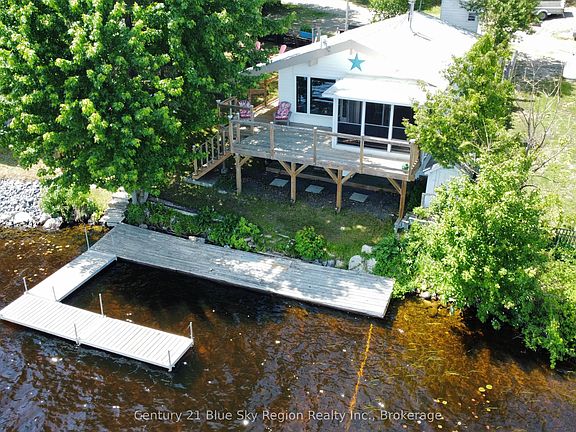 2nd image of 28 Presquile Rd