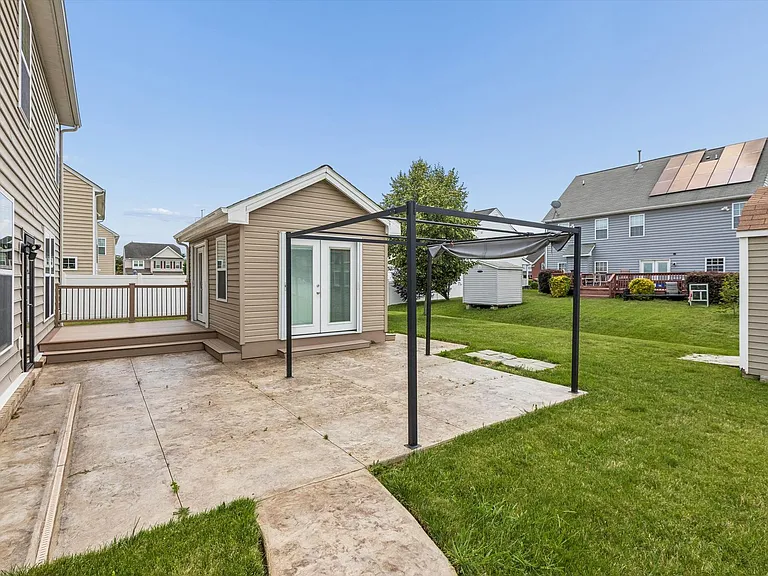 42 Kilverstone Way — Photo 38