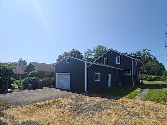 3rd image of 364 Cottage Avenue
