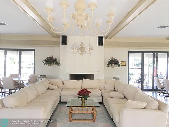 5th image of 150 Cypress Club Dr APT 522